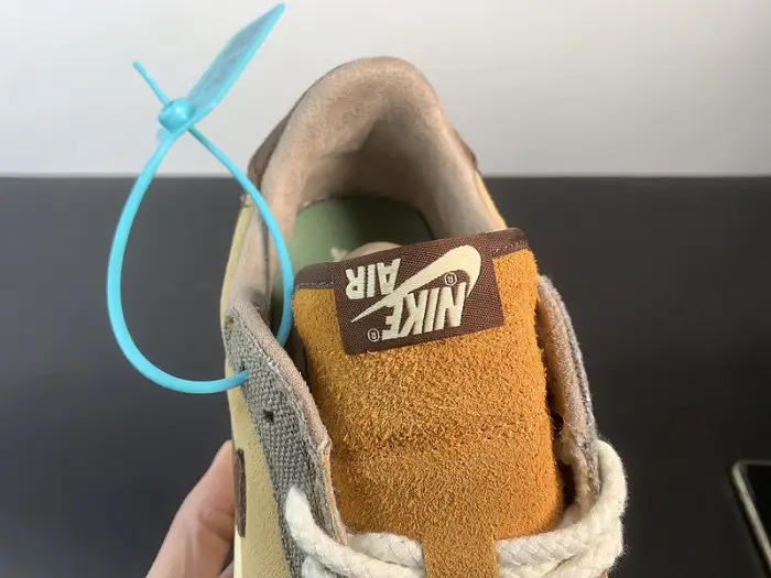 Zion Williamson x Air Jordan 1 Retro Low OG 'Voodoo' - DZ7292 
