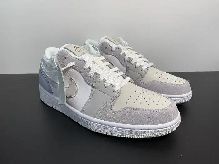 Air Jordan 1 Low "Paris" 