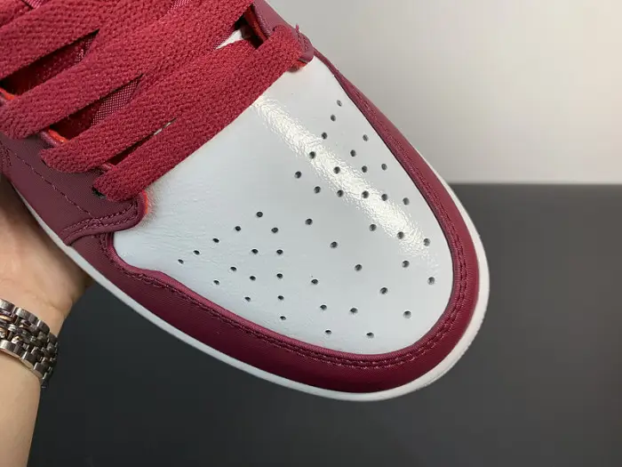 Air Jordan 1 Low 'Noble Red' - 553558 