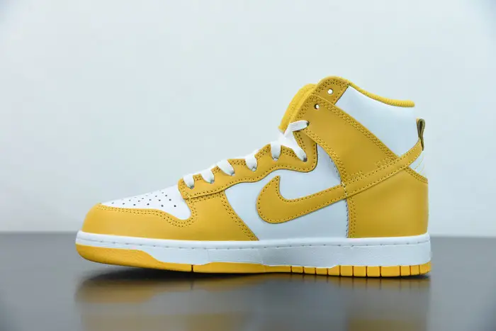 Nike Dunk High Dark Sulfur 