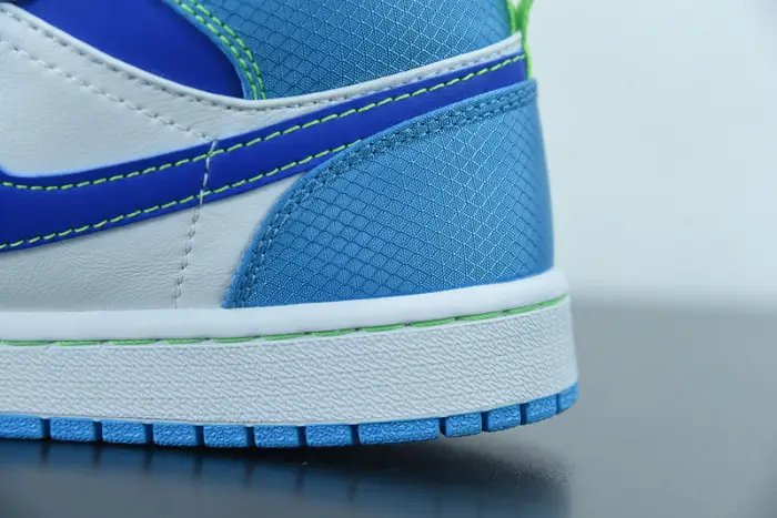 Air Jordan 1 Mid GS 