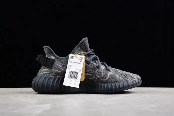 ADIDAS YEEZY BOOST 350 V2 