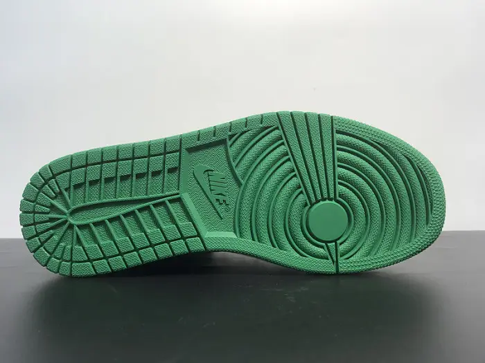 Air Jordan 1 Retro High OG 'Pine Green 2.0' 