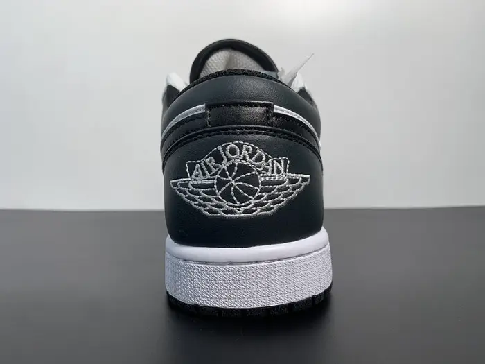 Air Jordan 1 Low White Black 