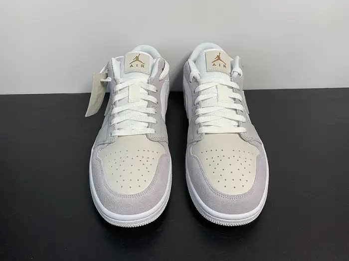 Air Jordan 1 Low "Paris" 
