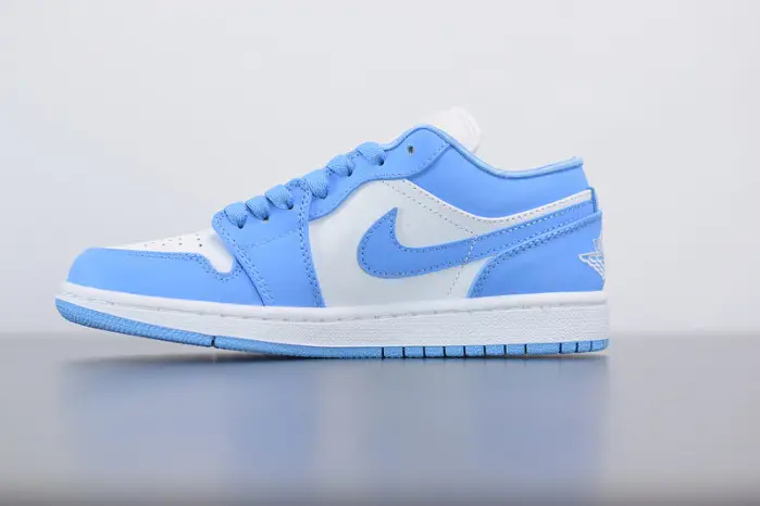 Air Jordan 1 Low UNC 