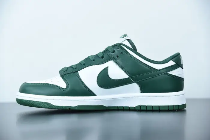 Nike Dunk Low Michigan 