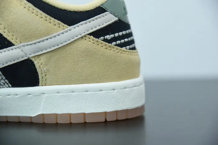 Nike Dunk Low Rooted in Peace 