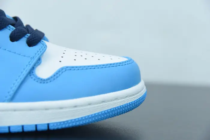 Air Jordan 1 Low UNC (2021) 