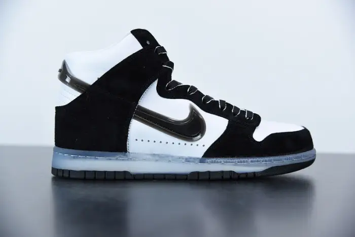 Slam Jam x Nike Dunk High 
