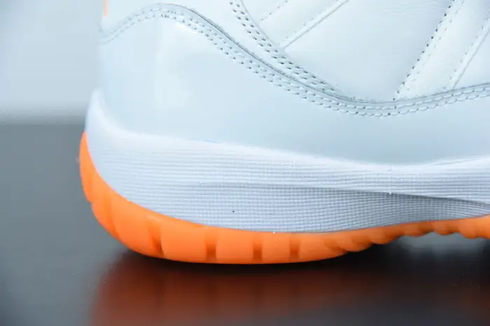 Air Jordan 11 Low WMNS “Citrus” 