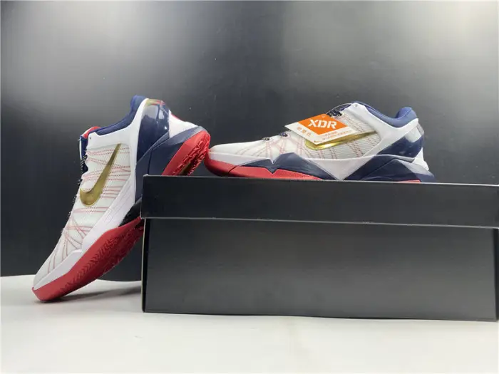 Nike Kobe 7 Gold Medal 