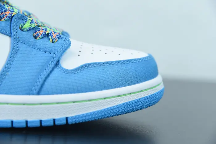 Air Jordan 1 Mid GS 