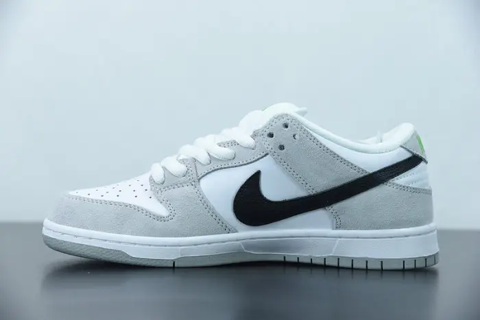 Nike Dunk SB Low Pro Chlorophyll 