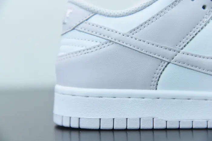 Nike Dunk Low WMNS Light Violet 
