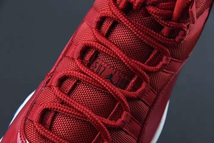 AIR JORDAN 11 RETRO WIN LIKE 96 