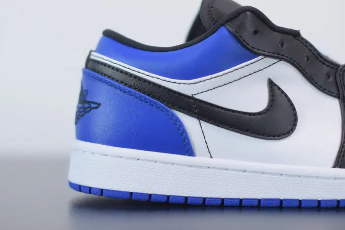Air Jordan 1 Low Royal Toe 