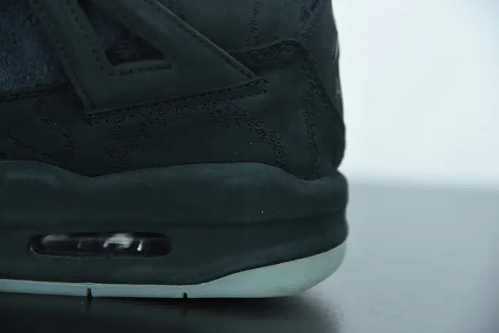 KAWS x Air Jordan 4 Black AJ4 