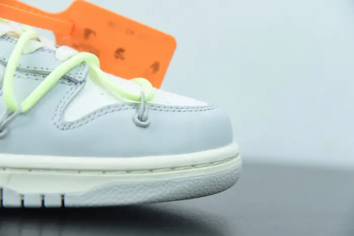 OFW x Nike SB Dunk Low “43 of 50” OW 