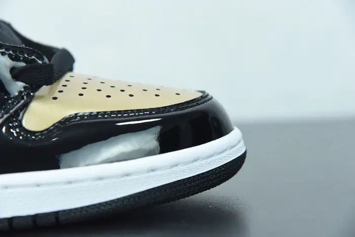 Air Jordan 1 Retro High NRG " Patent Cold Toe 