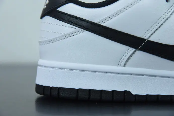 Nike Dunk Low White Black WMNS 