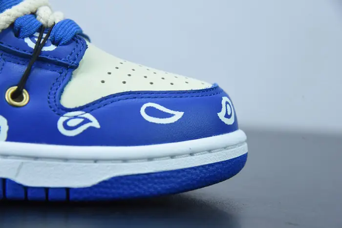 Nike Dunk Low “Retro 