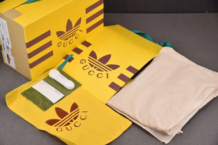 ADIDAS X GUCCI GAZELLE 707861 UTT10 
