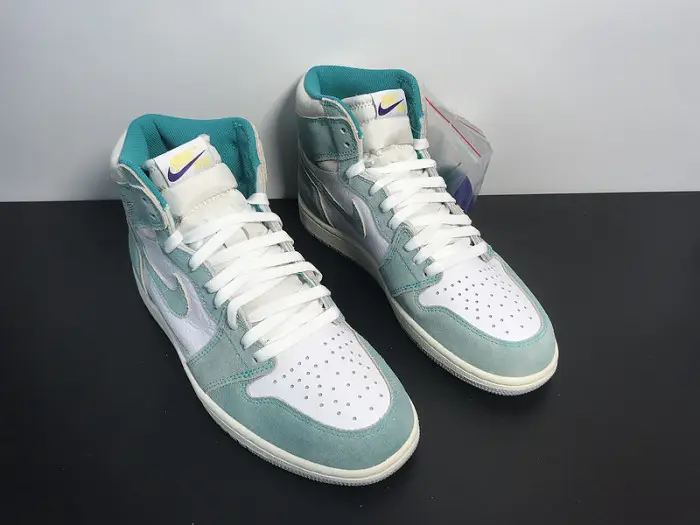 Air Jordan 1 Retro High Turbo Green Size 10 
