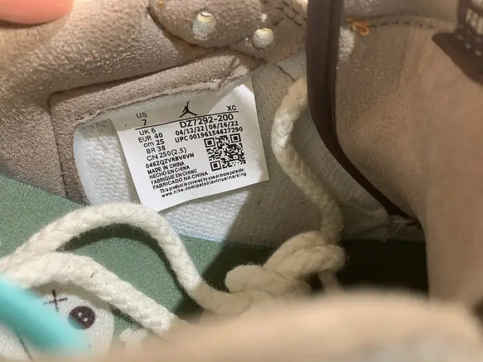 Zion Williamson x Air Jordan 1 Retro Low OG 'Voodoo' - DZ7292 