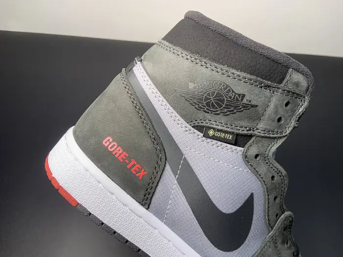 AIR JORDAN 1 ELEMENT “BRED” 