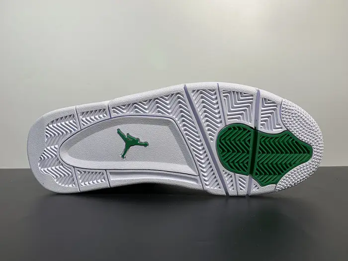 Air Jordan 4 Retro 'Green Metallic' - CT8527 