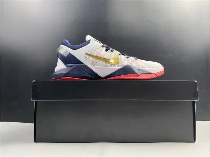 Nike Kobe 7 Gold Medal 