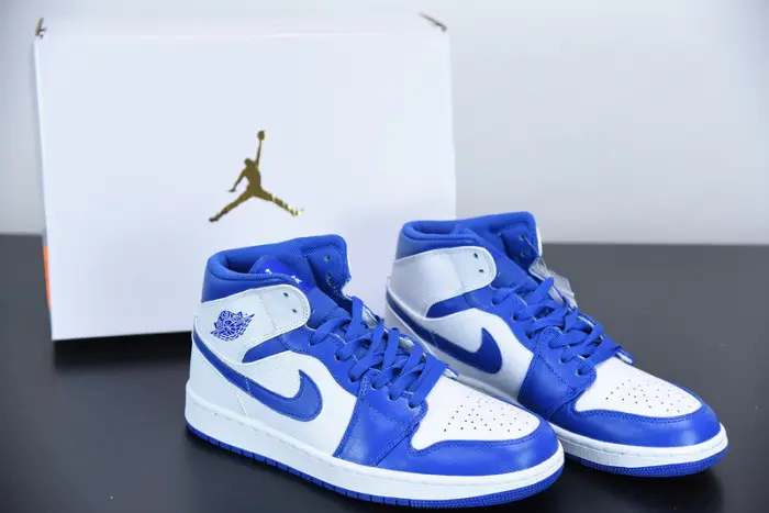 Air Jordan 1 Mid “Hyper Royal” 