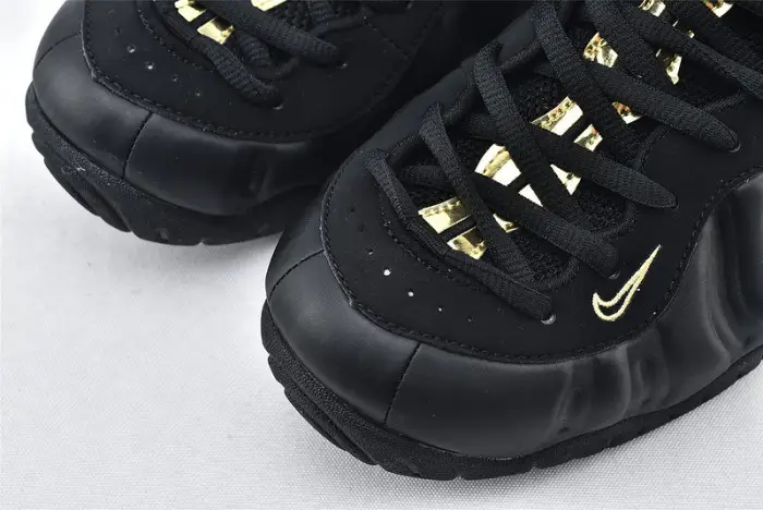 Nike Air Foamposite Pro Black Metallic Gold 