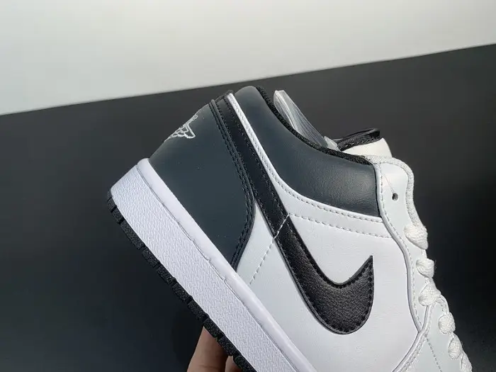 Air Jordan 1 Low White Black 