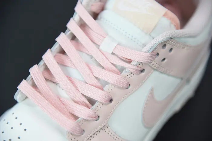 Nike Dunk Low "Orange Pearl" 