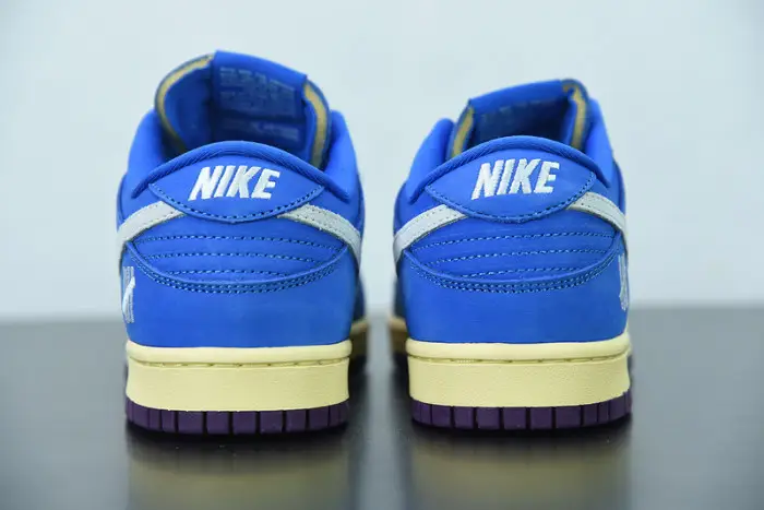 Nike SB Dunk Low Russet Cedar 
