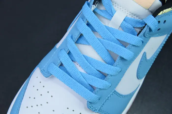 Nike x Kyrie Irving Dunk Low 