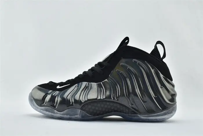 Nike Air Foamposite One Reflective Chrome Hologram Silver 