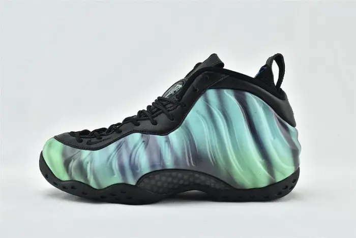 Nike Air Foamposite One Northern Lights 