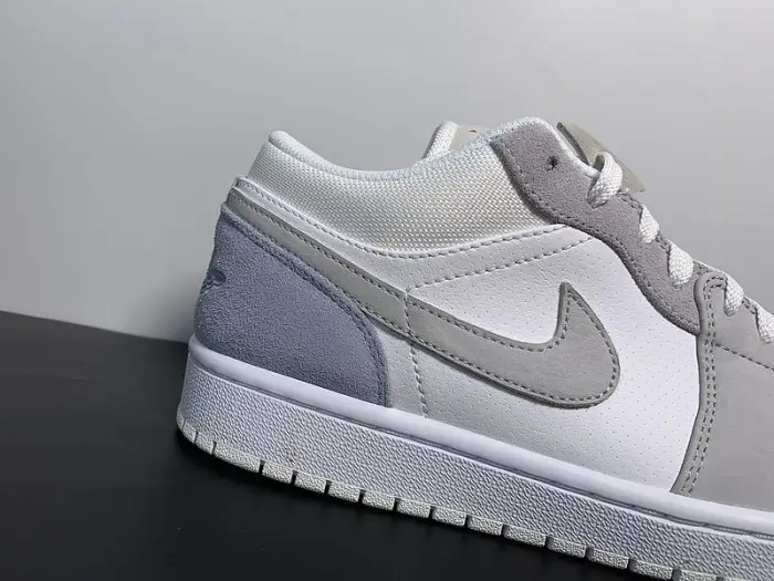 Air Jordan 1 Low "Paris" 