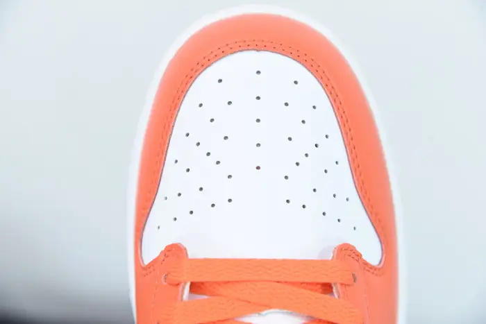 Nike Dunk Low Golden Orange 