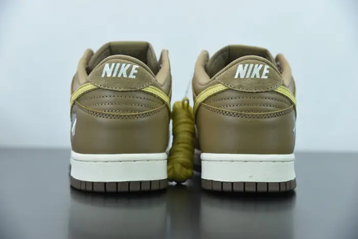 Nike Dunk Low SP UNDEFEATED Canteen 