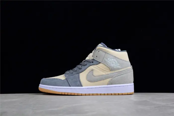 Air Jordan 1 Mid GS Grey Cream Suede 