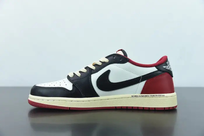 Air Jordan 1 Travis Scott Low 
