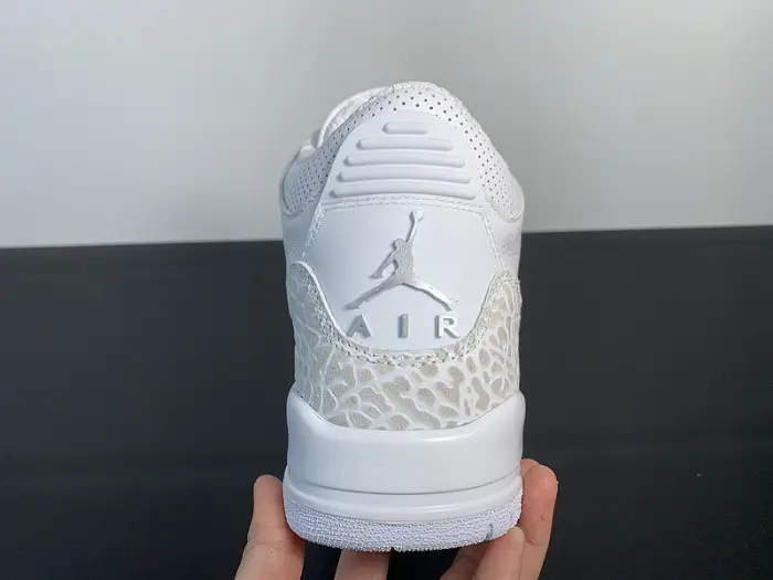 Air Jordan 3 Pure White 