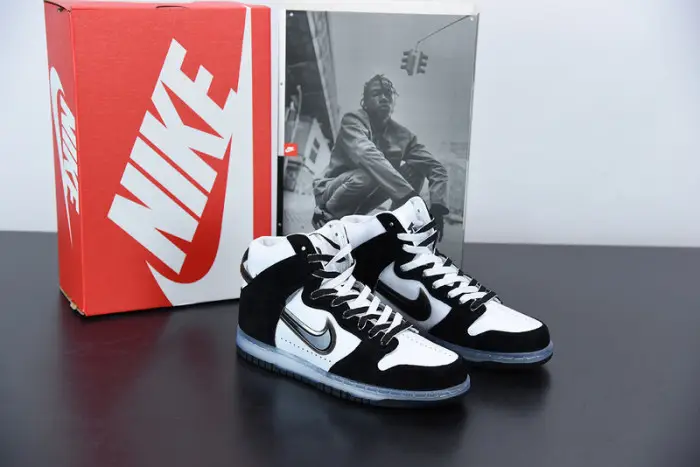 Slam Jam x Nike Dunk High 