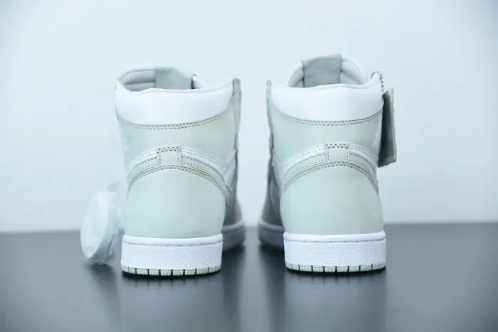 Air Jordan 1 High OG “Seafoam” 