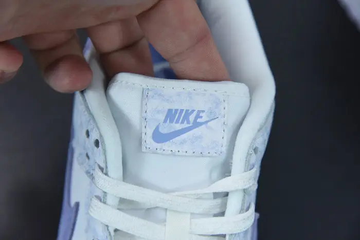 Nike Dunk Low Purple Pulse 