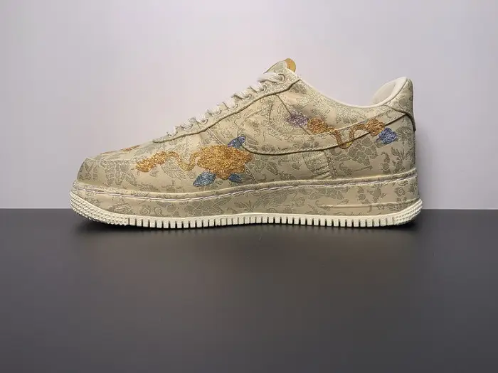 NIKE AIR FORCE 1 LOW 07 'YEAR OF THE DRAGON' 